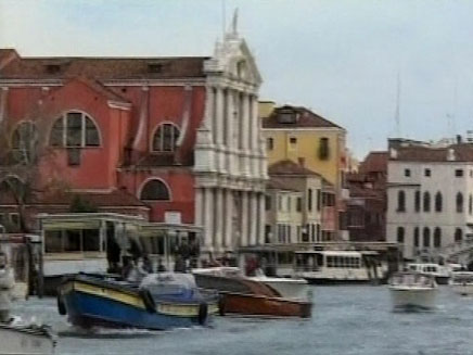 ונציה מוצפת (צילום: חדשות)